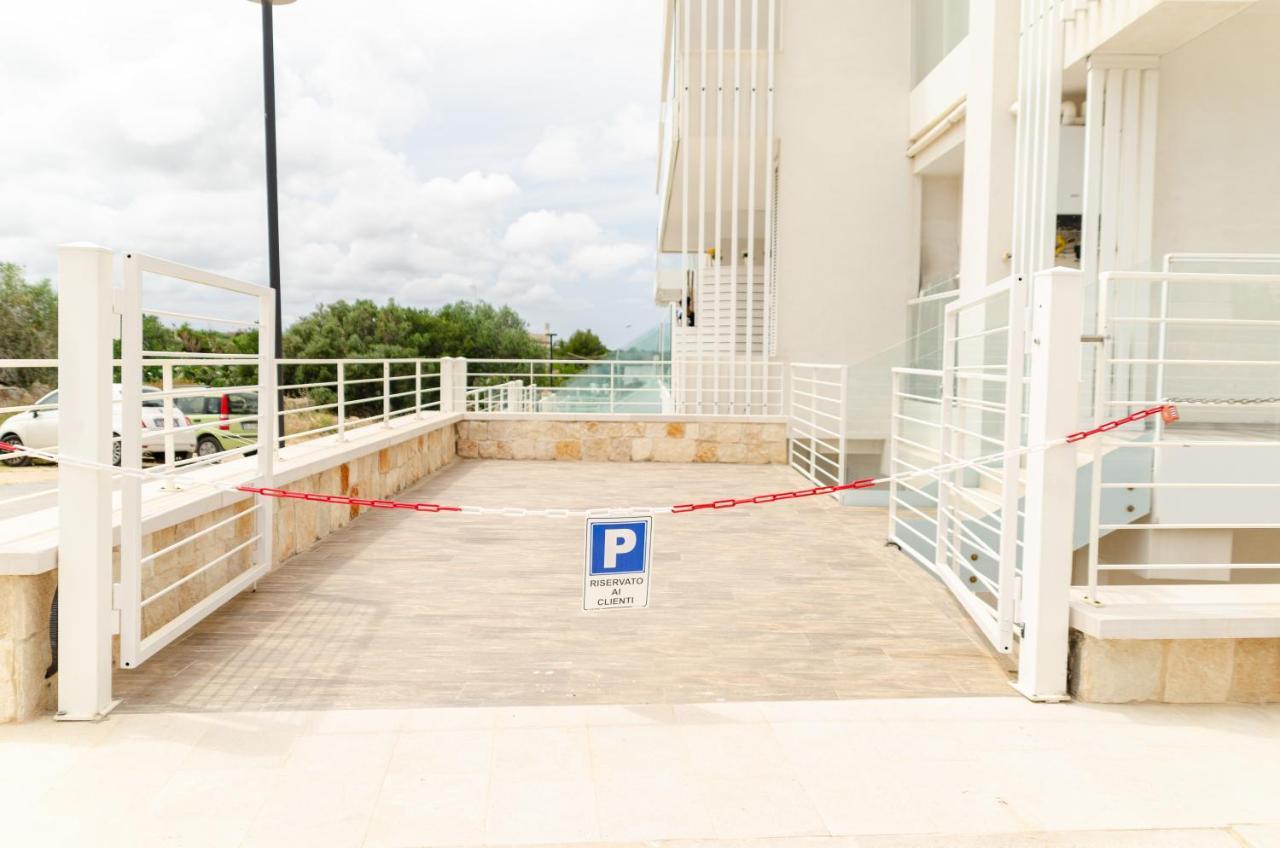 Apulialux Seaview Prestige Apt / Jacuzzi + Parking Lägenhet Polignano a Mare Exteriör bild