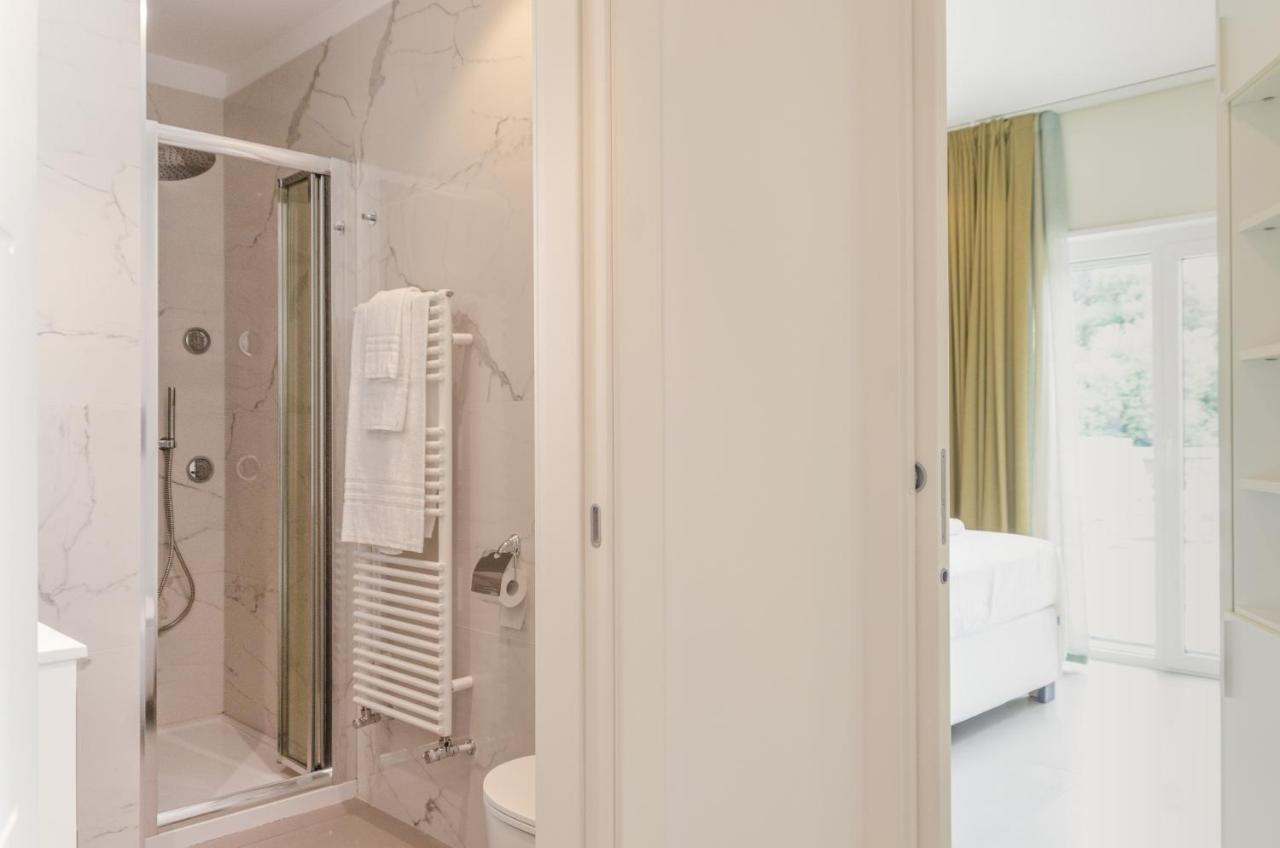 Apulialux Seaview Prestige Apt / Jacuzzi + Parking Lägenhet Polignano a Mare Exteriör bild
